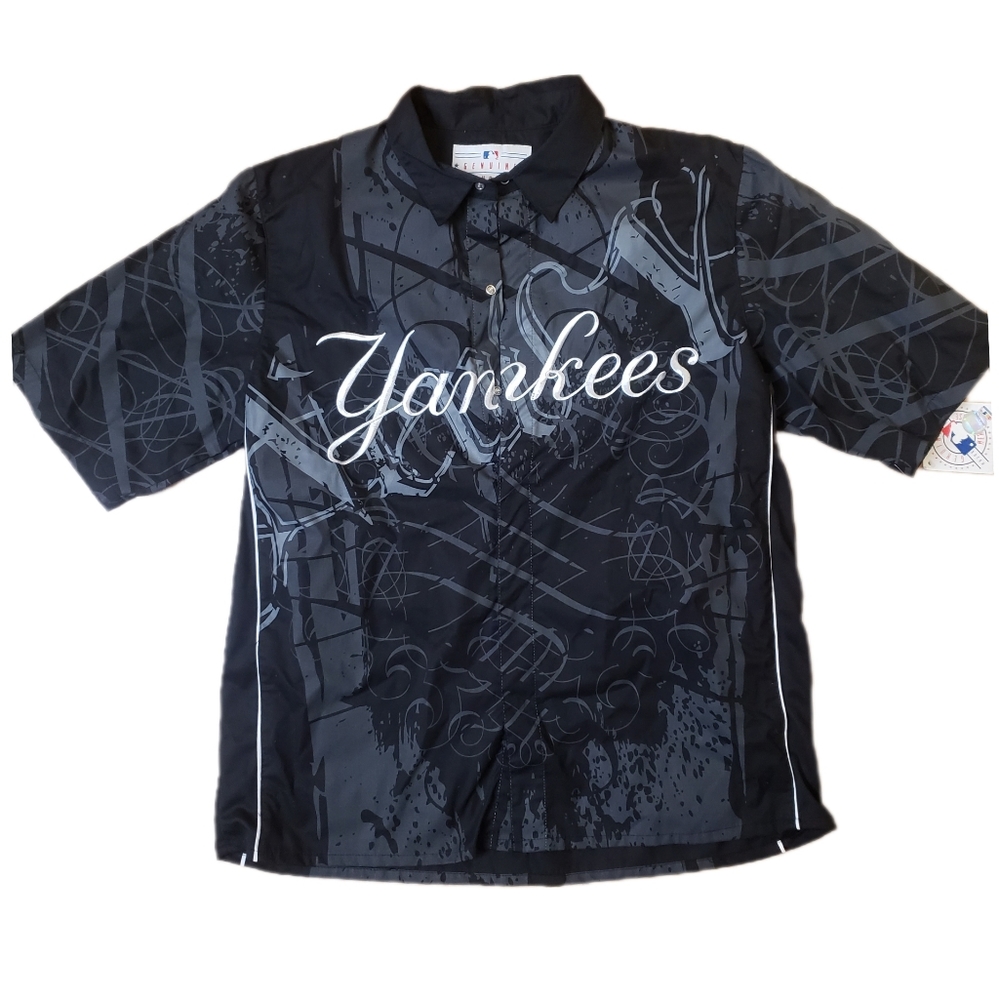 65% Cotton MLB New York Yankees Snap Button Shirt (XL)
